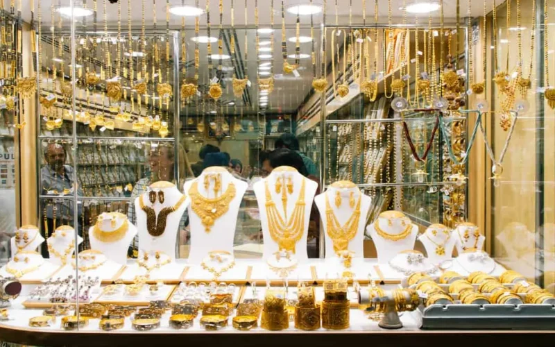 ارتفاع أسعار الذهب يشعل حركة الأسواق المحلية بشكل قوي